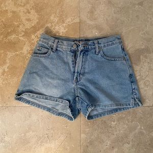 VINTAGE 90S DENIM JEAN SHORTS
